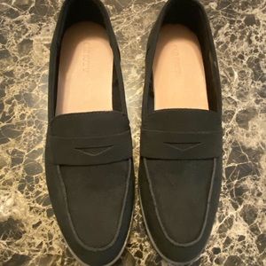 Faux Suede Penny Loafers sz 10